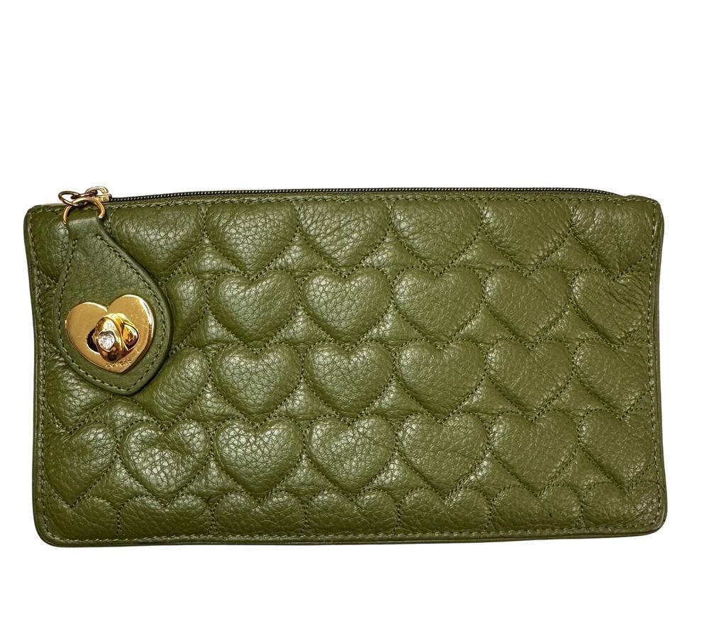 LovCat Handbag Green Pebbled Leather Heart Turnlock Snap Bi-Fold Wallet Wristlet